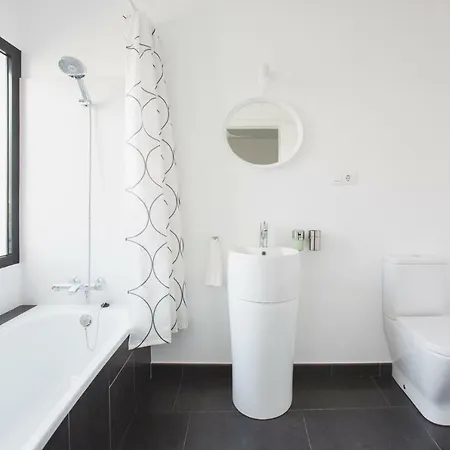 Iconic Lanzarote Villa *